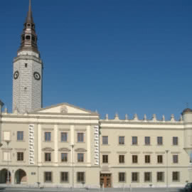 Ratusz miejski i kamienice kupieckie w Głubczycach